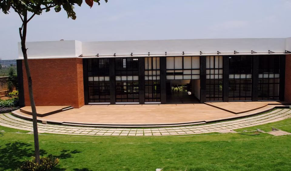 Sri Kumarans Children’s Home — view 1