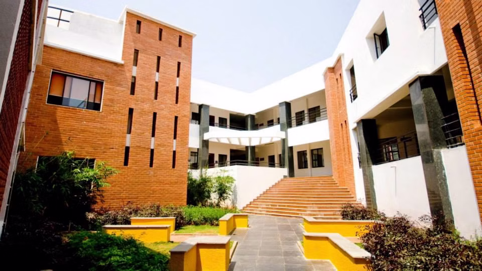 Sri Kumarans Children’s Home — view 3